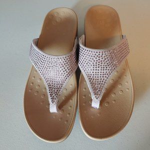 Vionic Flip Flop "LIKE NEW" Size 11